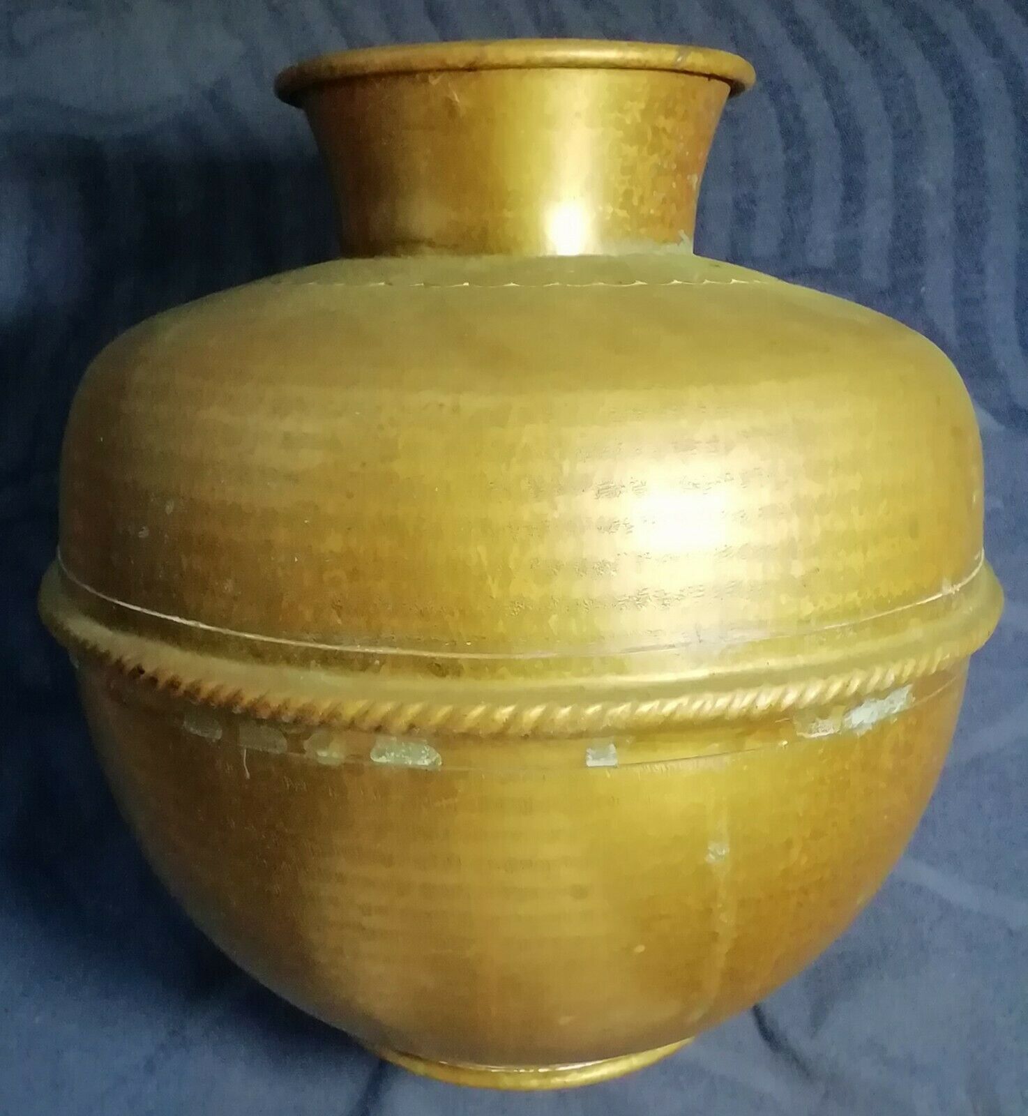 Former big copper water pot Morocco