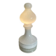 Lampe Opaline blanche forme de pion d’echec, Vintage