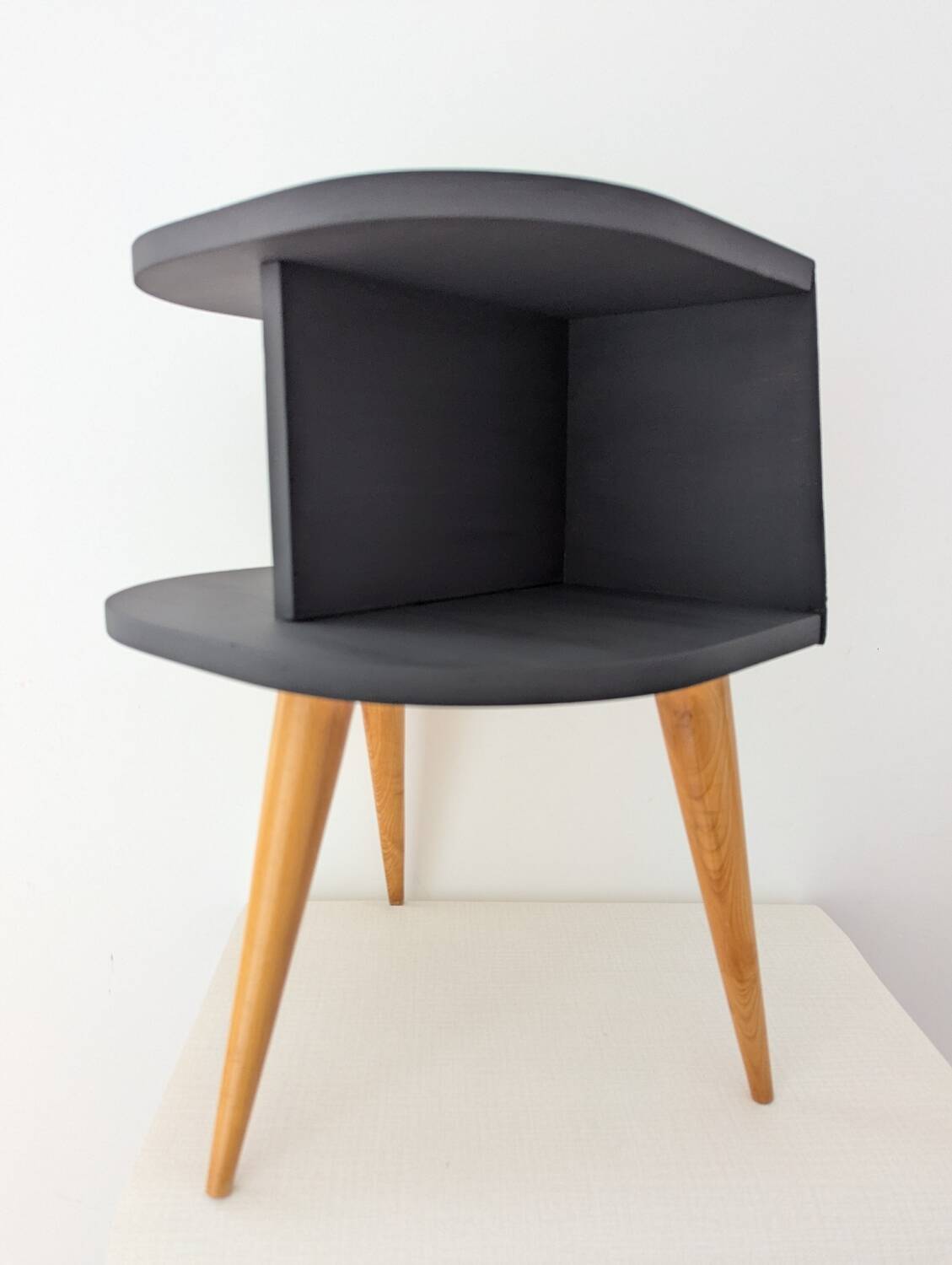 Chevet tripode années 50