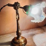 Refined 1930s-40s table lamp in brass and worked glass