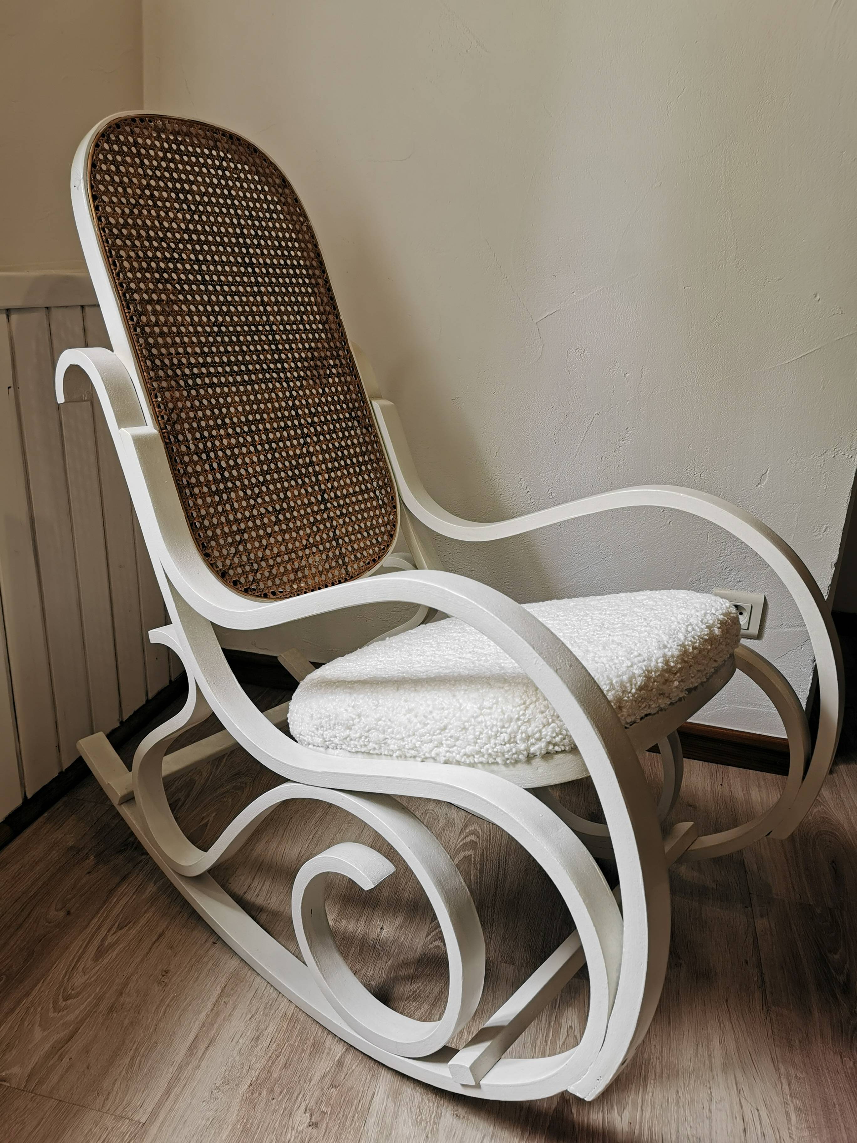 Rocking chair,/fauteuil à bascule