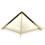 Lampe de table pyramidale en laiton doré, Christos, Italie 1970