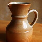Red and white sandstone pitcher