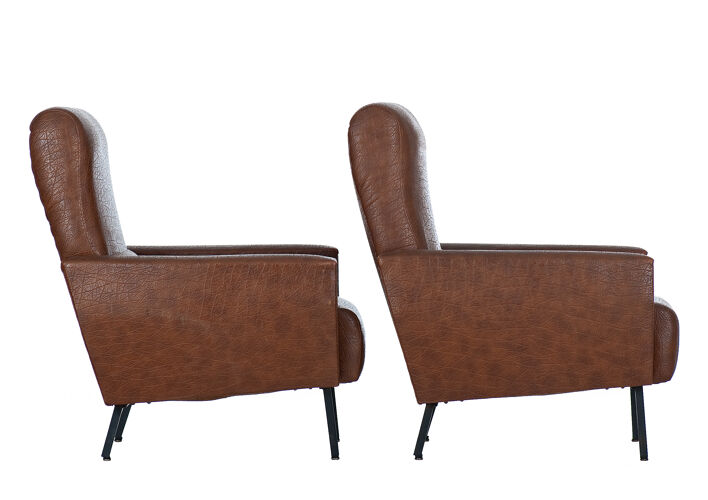 Paire de fauteuils skaï marron vintage an 60