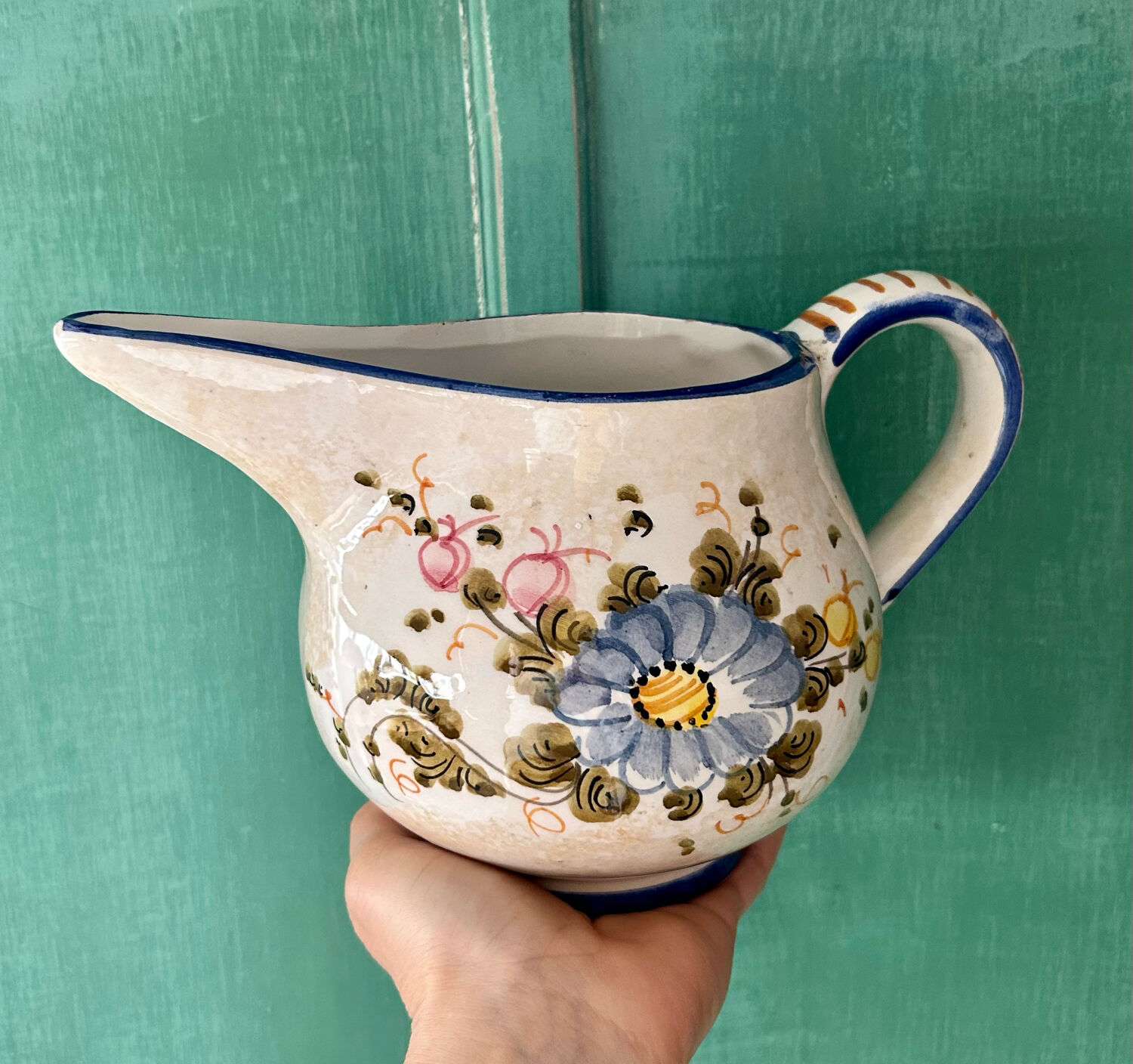 Deruta vintage pitcher