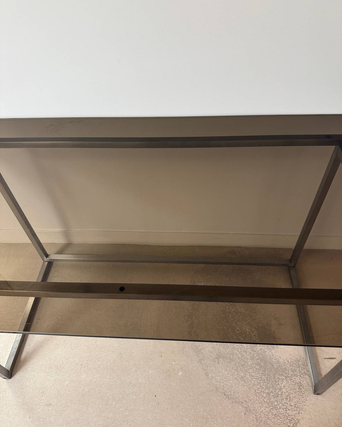 Bureau en métal et verre fumé, années 70