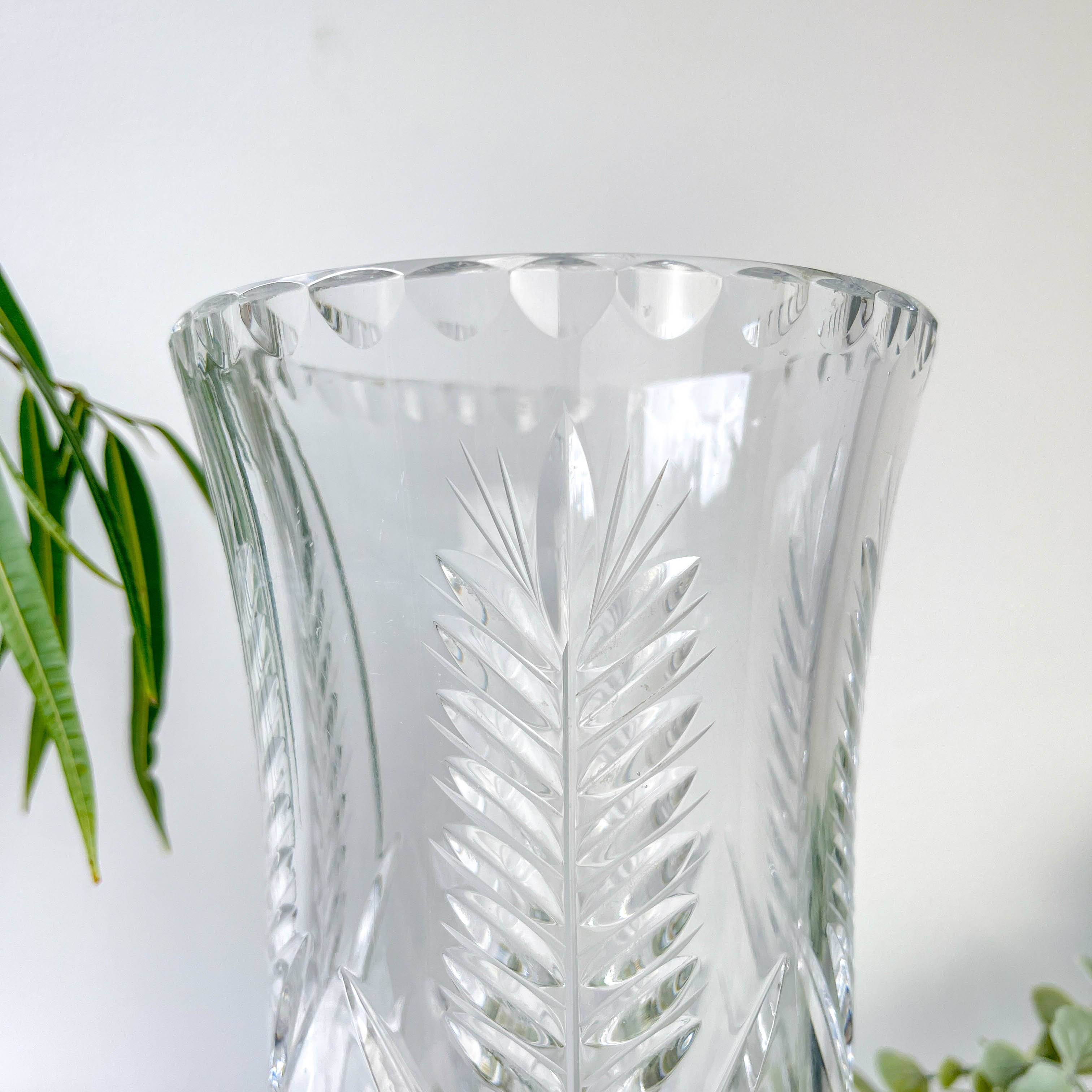 Vintage crystal vase with chiseled pattern