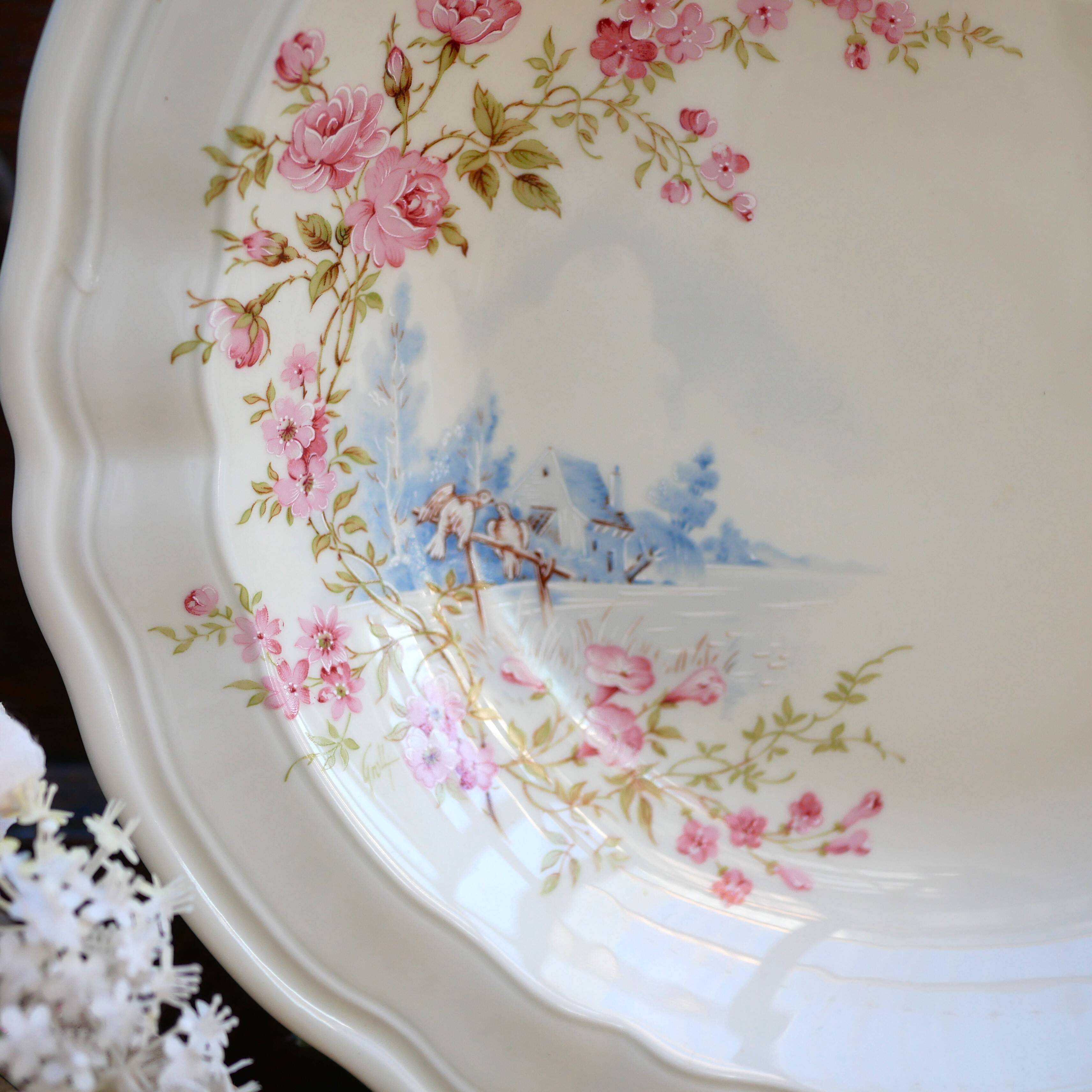 Large hand-painted Art Deco bowl from Limoges