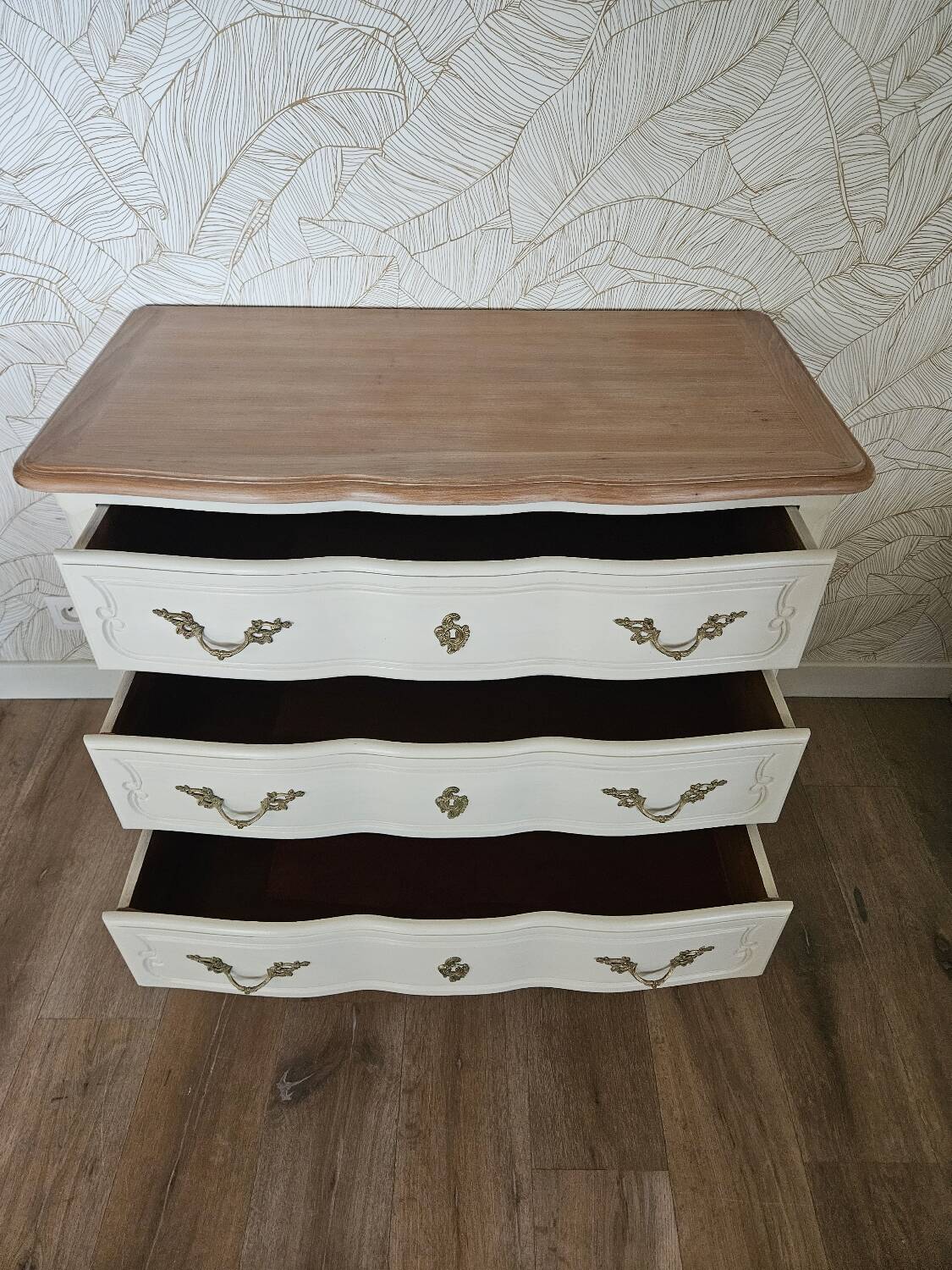 Louis XV style chest of drawers