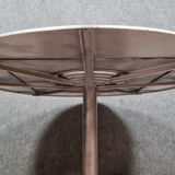 Industrial table made with an XXL road sign