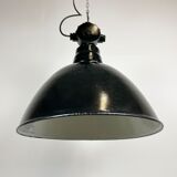 Lumière d’usine d’émail noir d’Allemagne de l’Est par Lbd Veb Leuchtenbau Dresden, années 1950