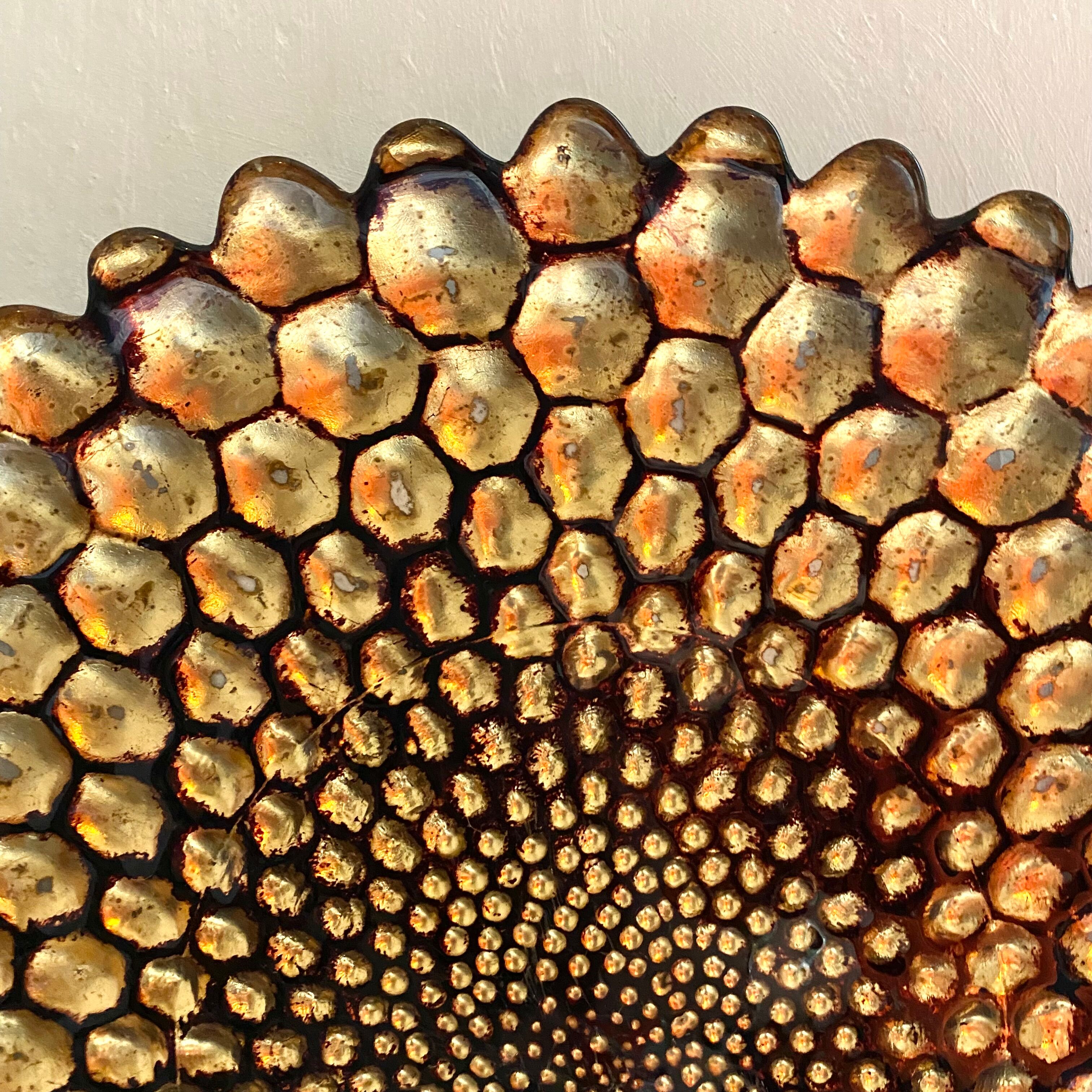 Plat en verre doré