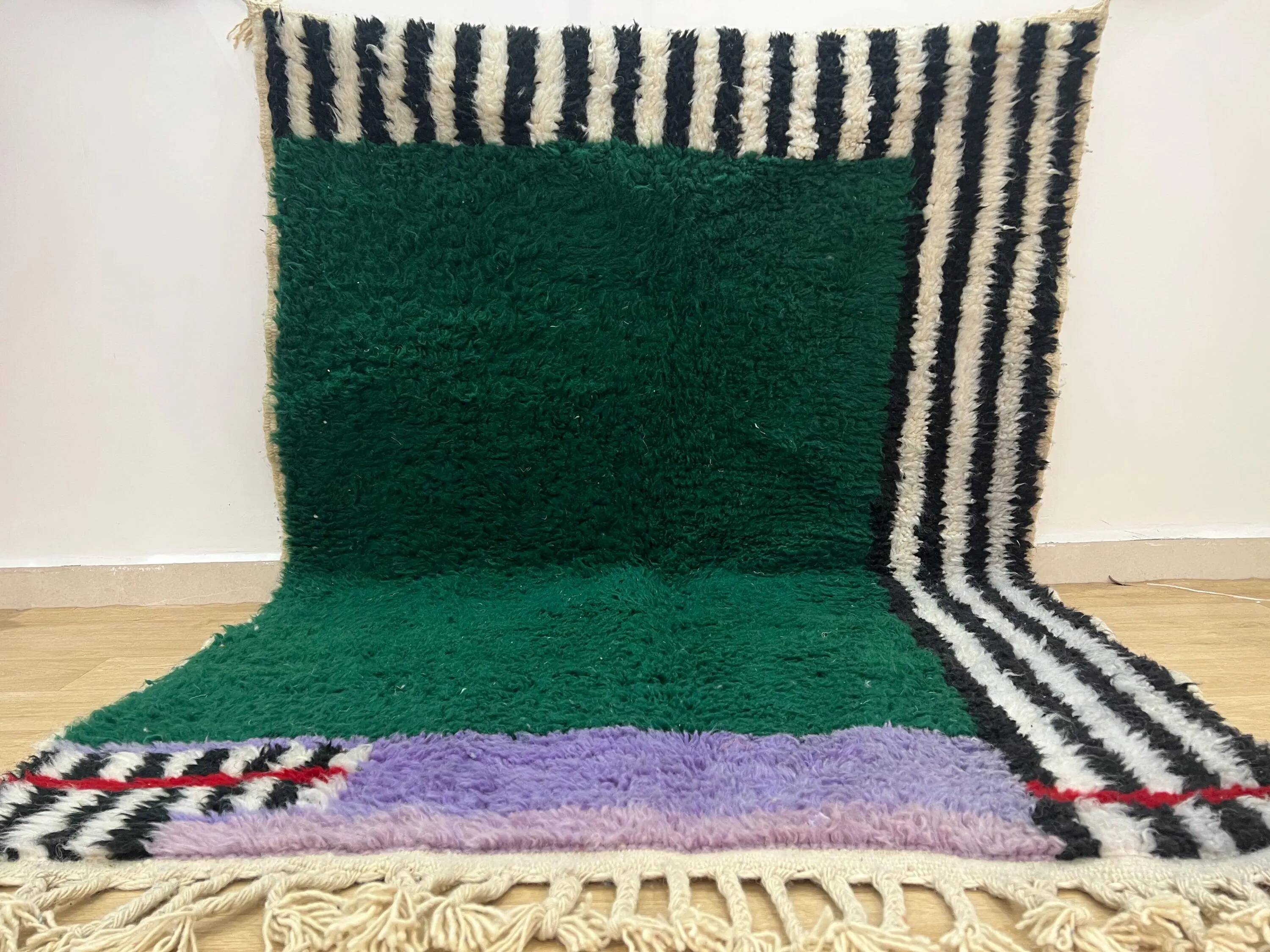 Handmade artisanal Berber rug 3x2 m