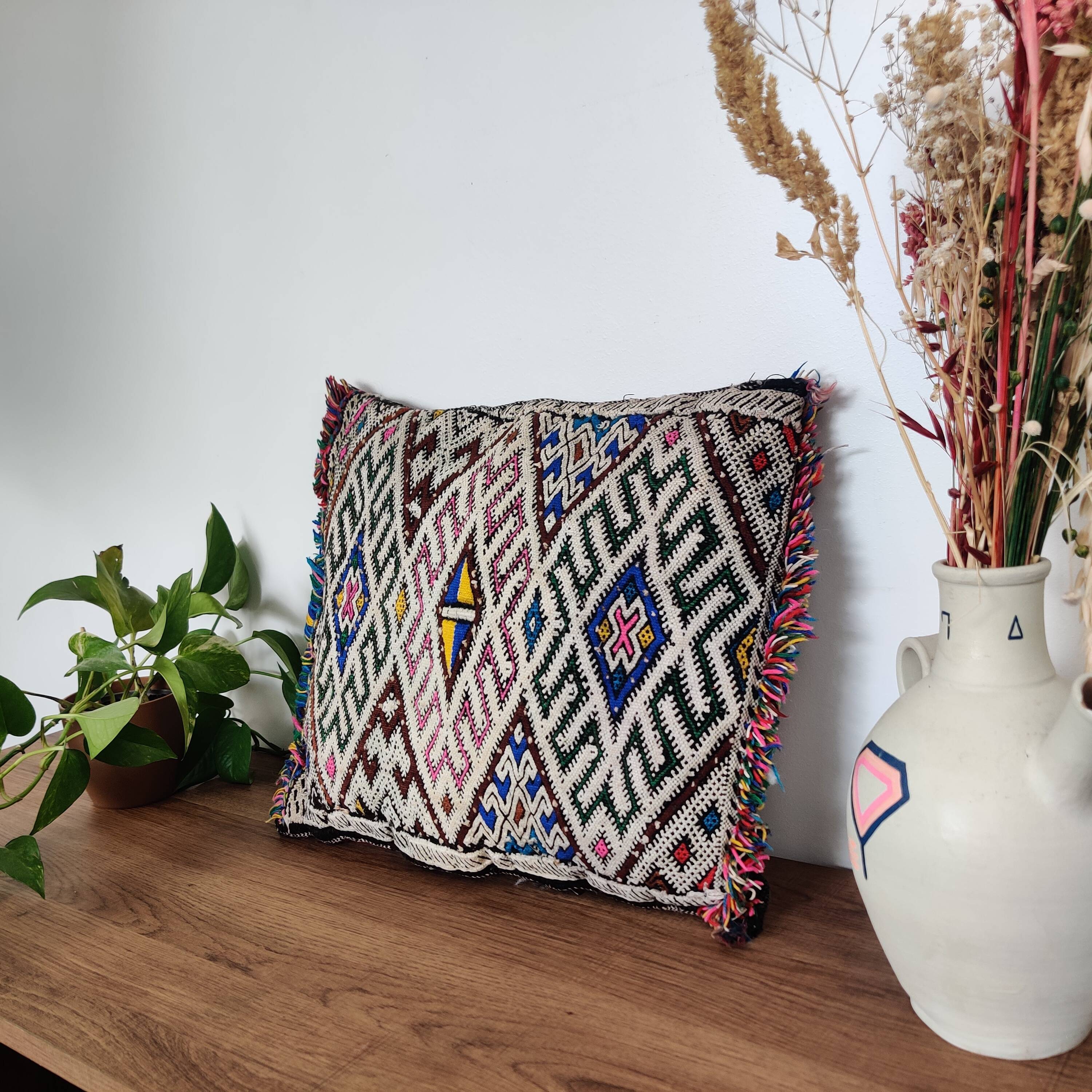 Ethnic vintage Moroccan Kilim cushion