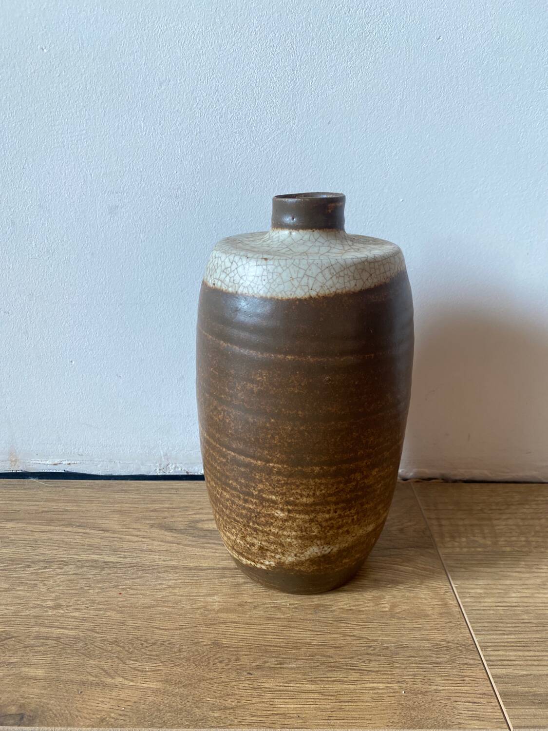Stoneware ceramic bottle carafe