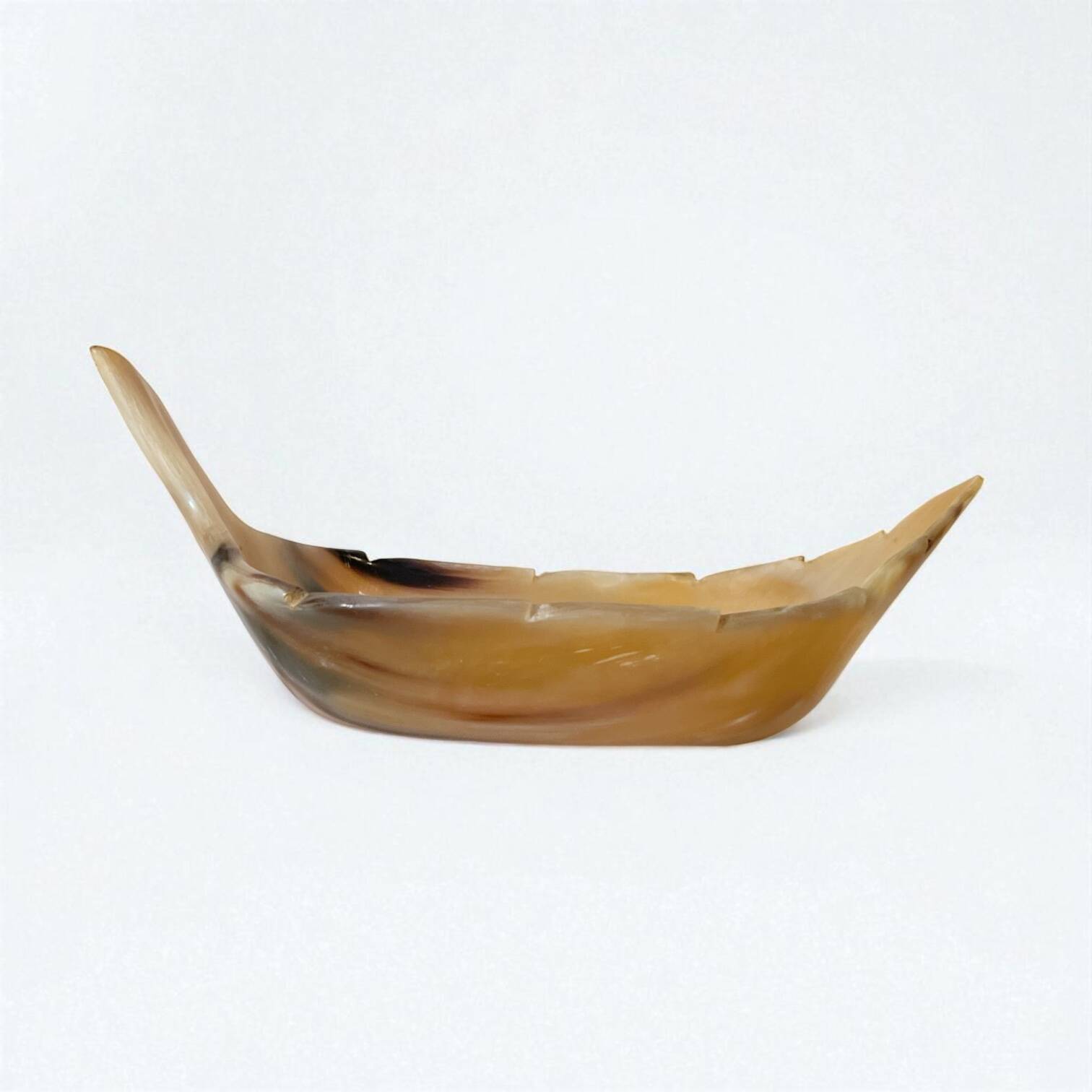 Vintage 1970s natural horn leaf tray - leaf bowl