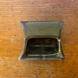 Cendrier ancien Marisa en céramique verte, Italie