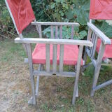 Pair of folding chairs