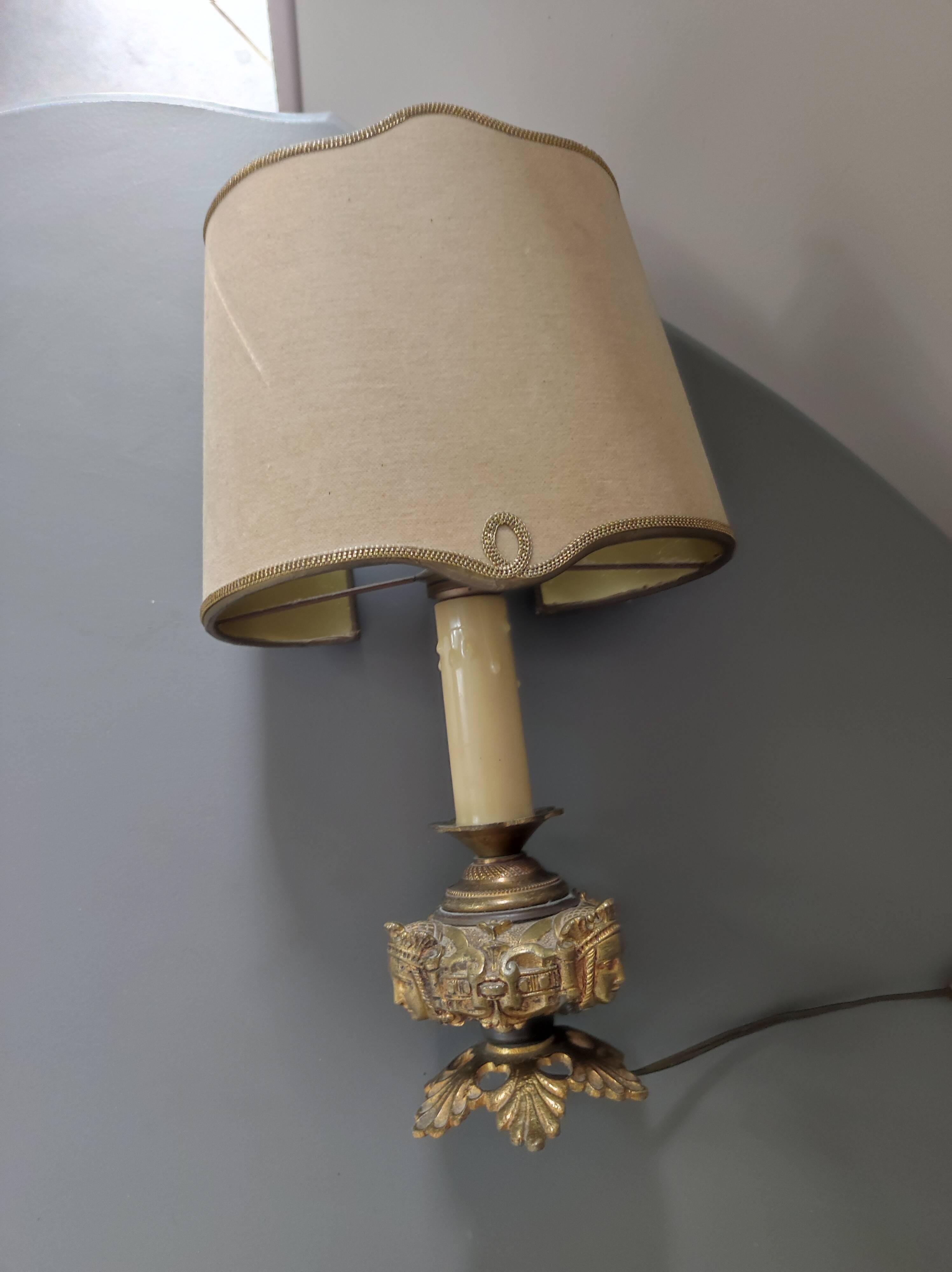 Lampe pied bronze doré style rocaille