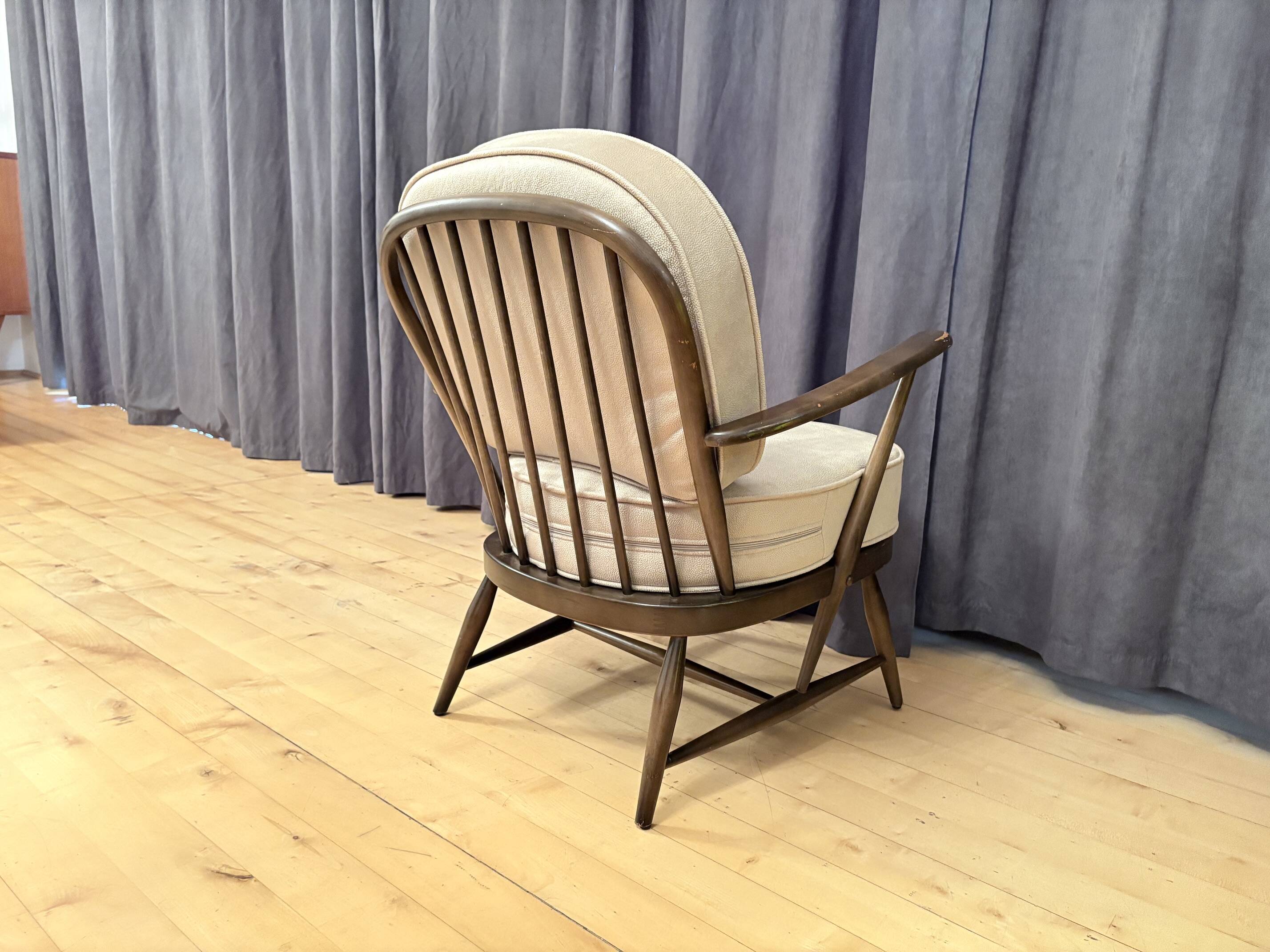 Windsor Armchair by Lucian Ercolani, Ercol, UK, 1960s