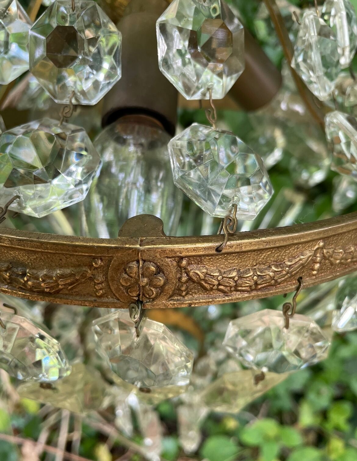 Chandelier pampilles D24