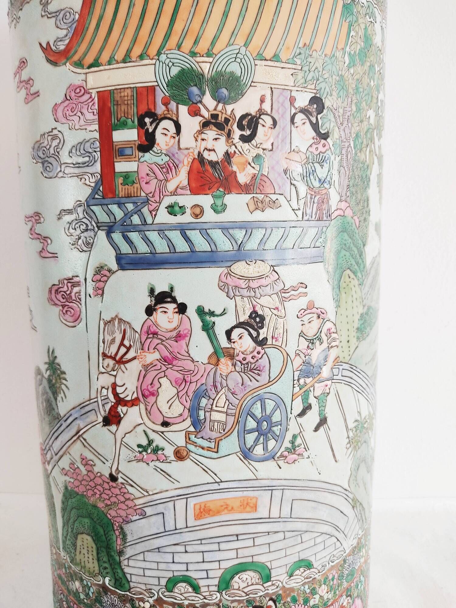 Vase rouleau de 47 cm en porcelaine de Canton Chine