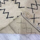 Handmade moroccan berber carpet 263 x 153 cm
