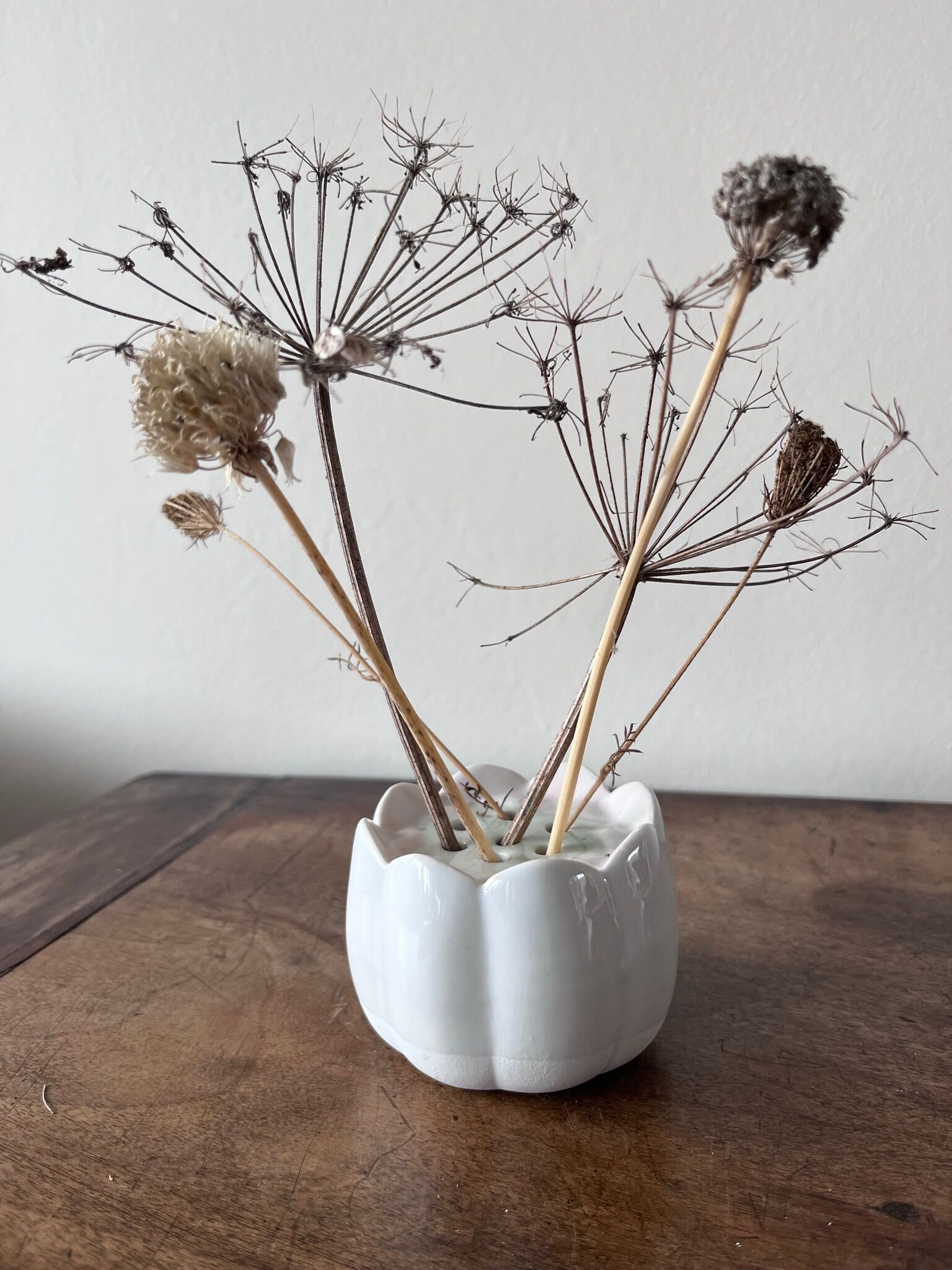 Pique-fleurs en céramique