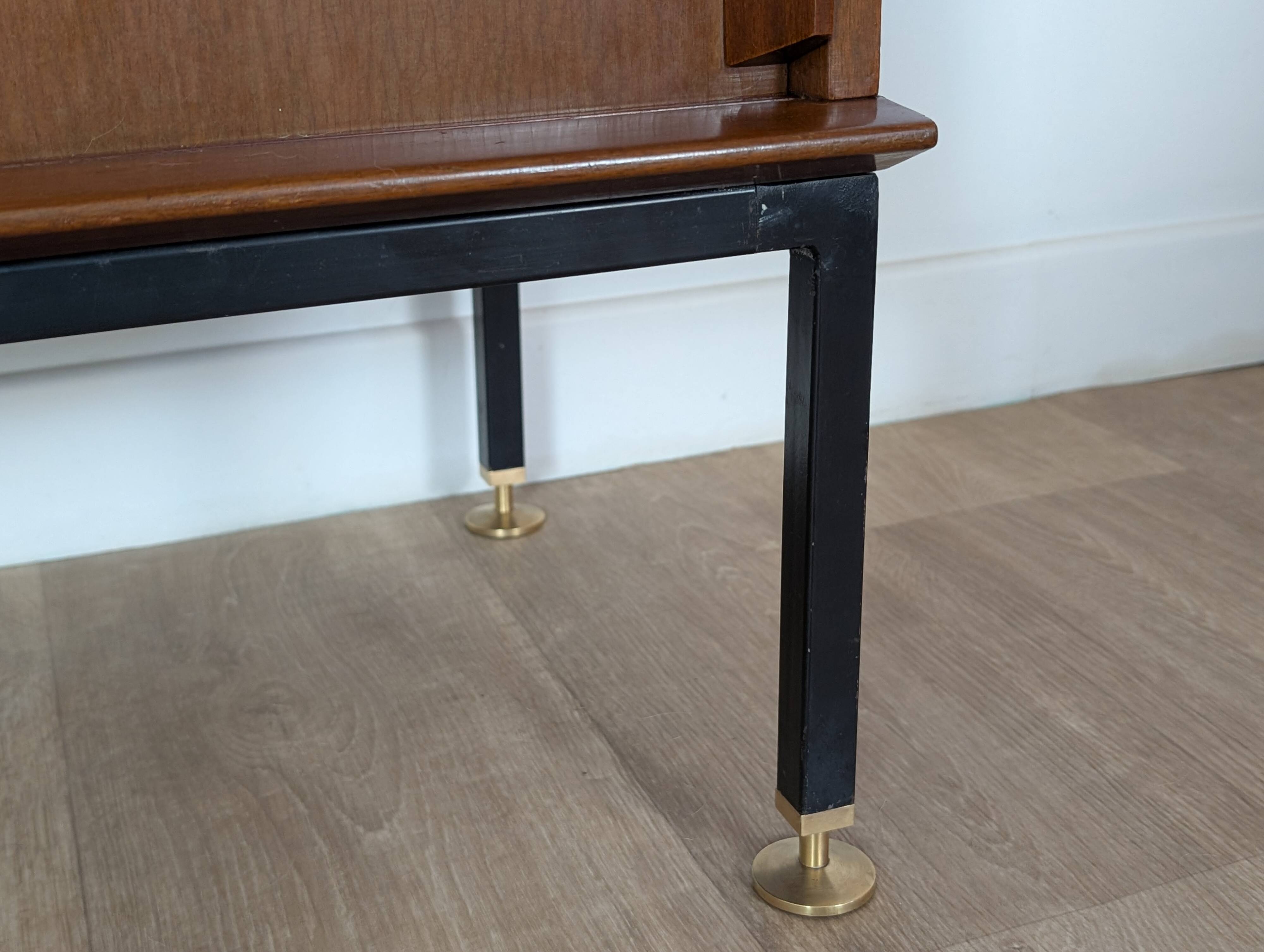 Oscar sideboard/display cabinet