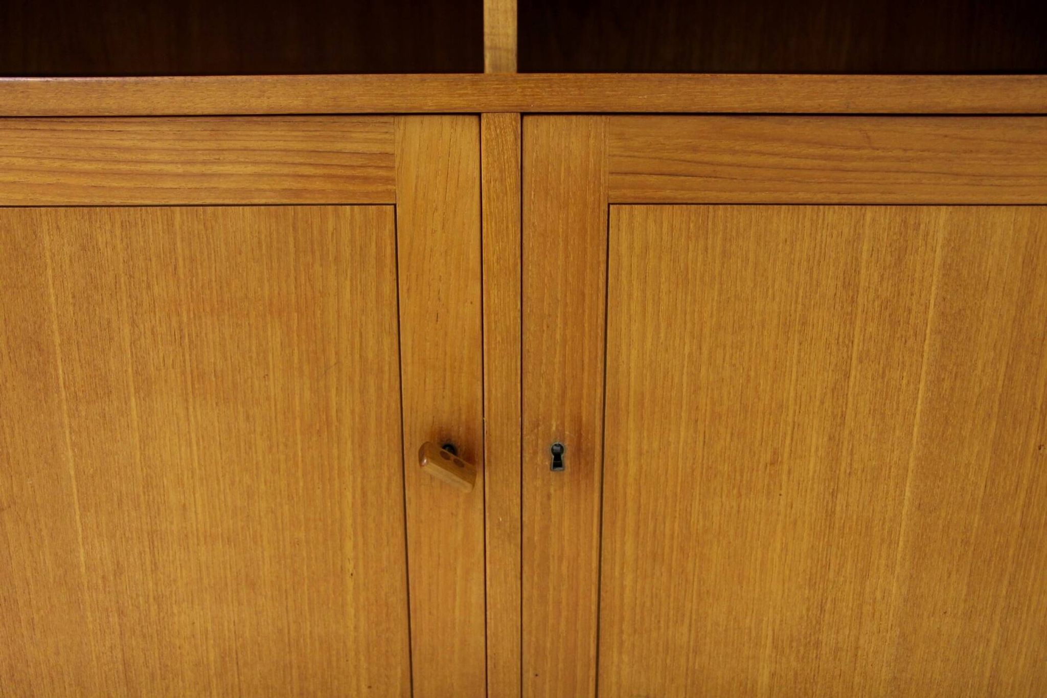 "Domi Monté" bookshelf in teak, Nils Jönsson, Sweden, 1960