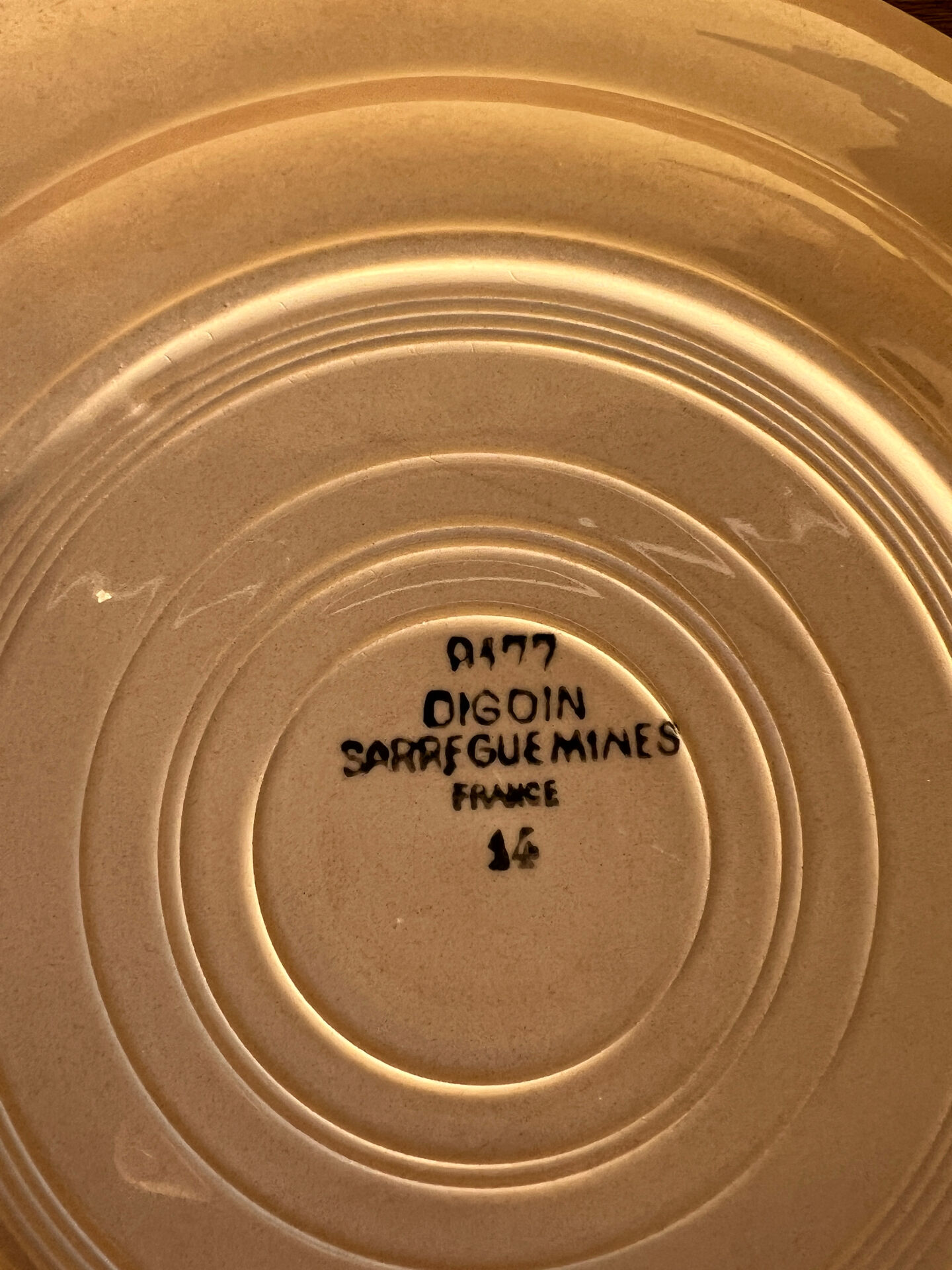 Assiette Digoin Sarraguemines - modèle 9177