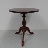 Antique mahogany round side table