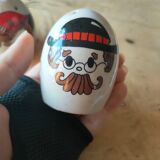 Salt and pepper shaker stoneware couple