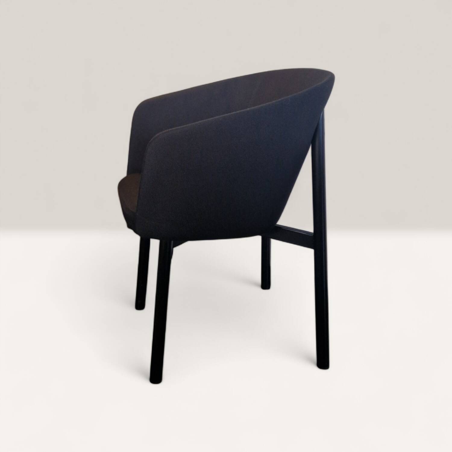 Bridge Residence Armchair - Publisher Kann - Design Jean Couvreur