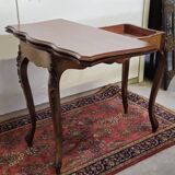 Table à jeux style Louis XV en marqueterie et acajou