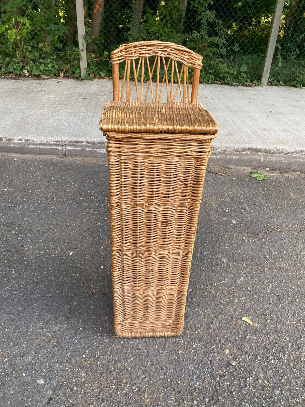 Rattan and wicker bread bin