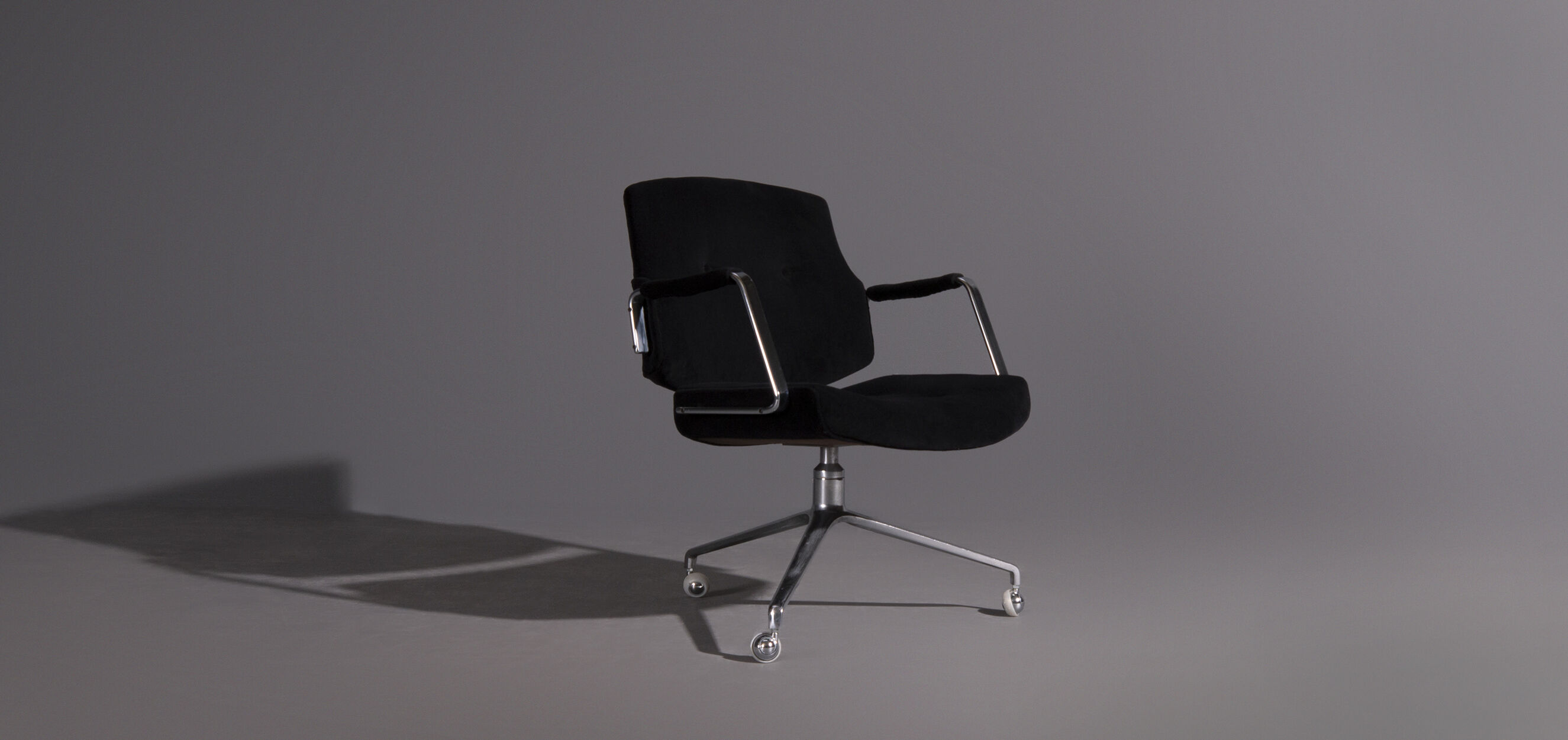 Jørgen Kastholm chair produced by Kill