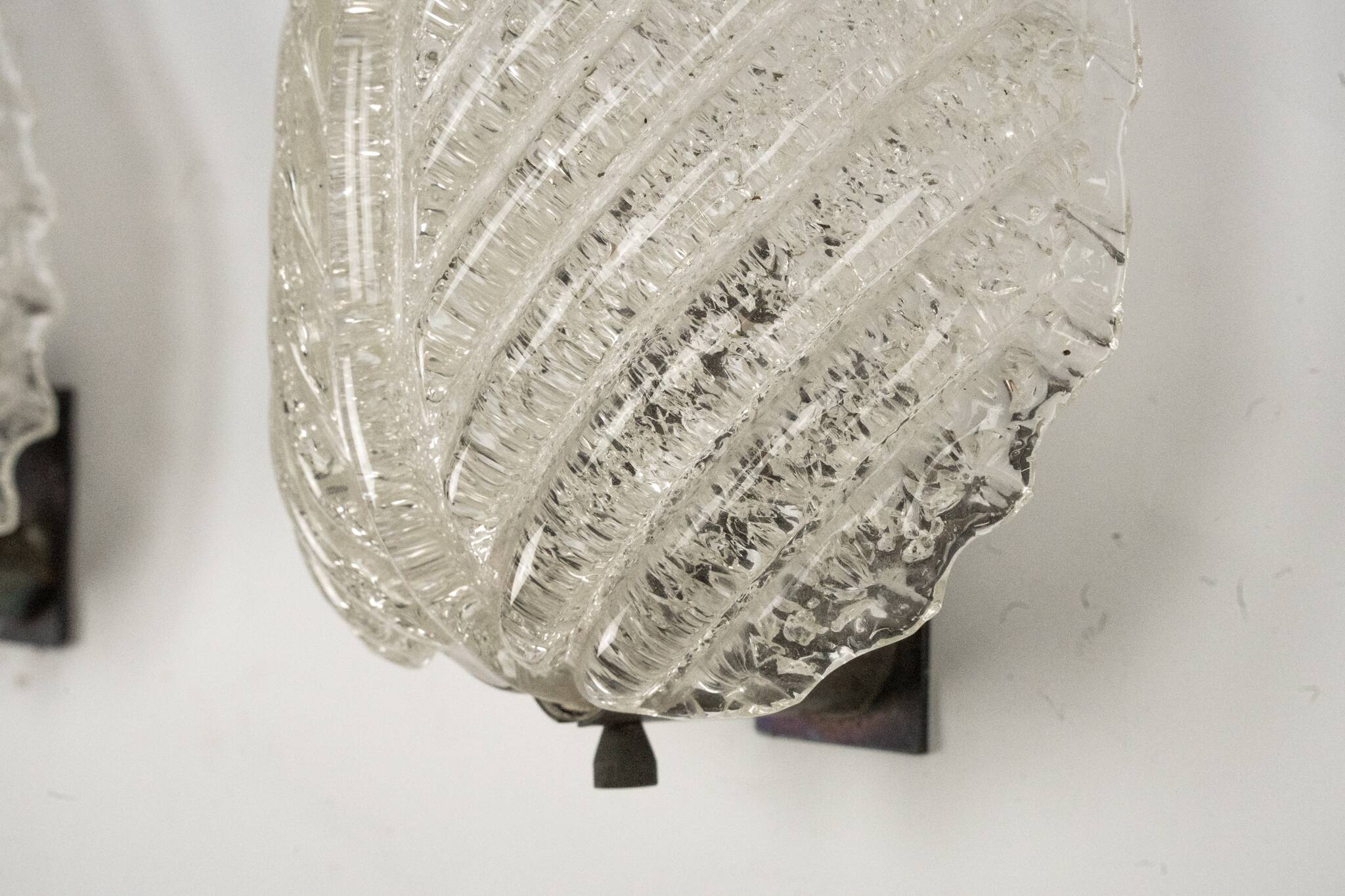 Pair of wall lamps by Ercole Barovier in Rugiadoso Murano glass, Italy 1950