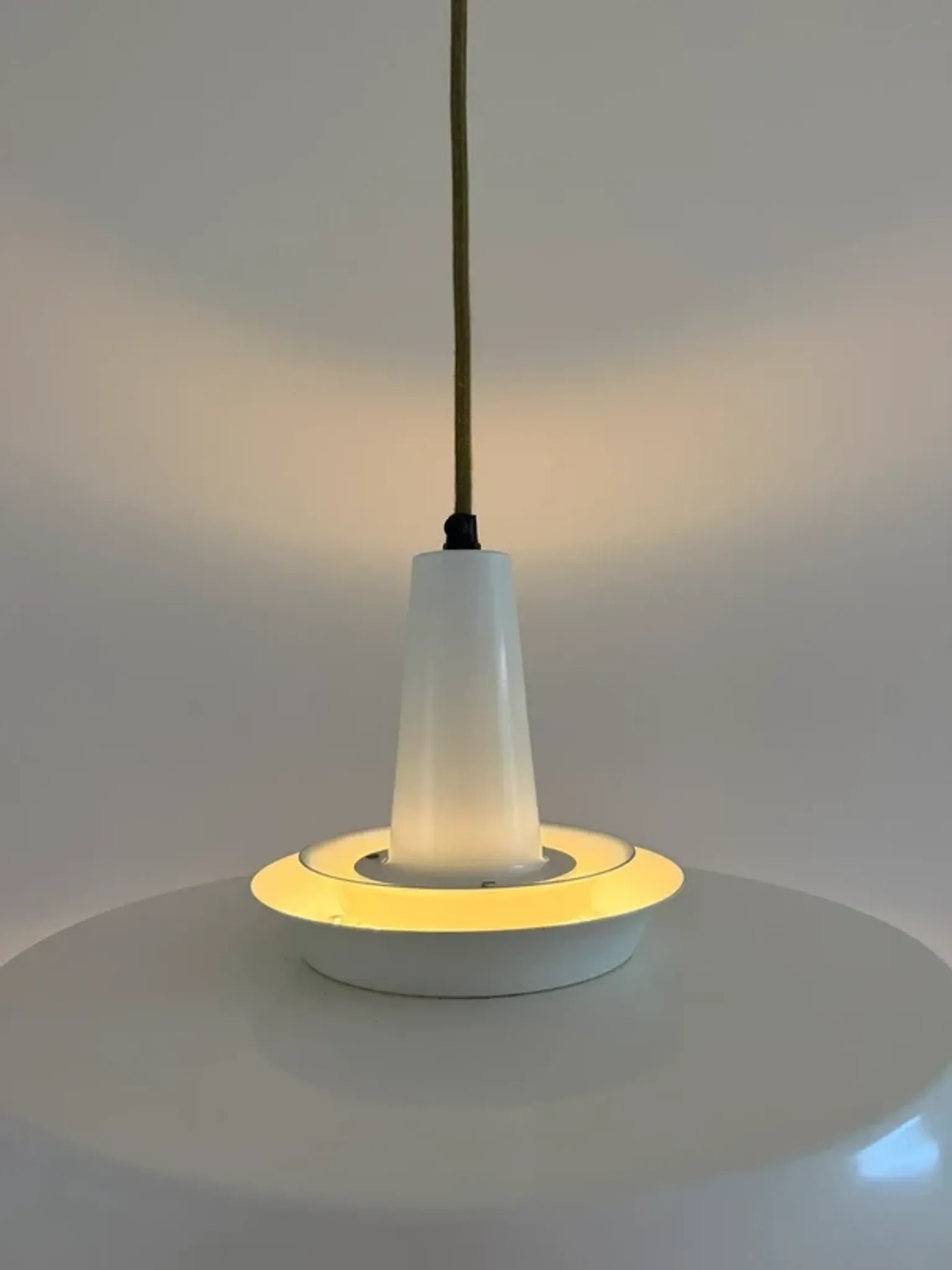 Vintage Danish design lamp - Trava Carl Thore style - Danish pendant