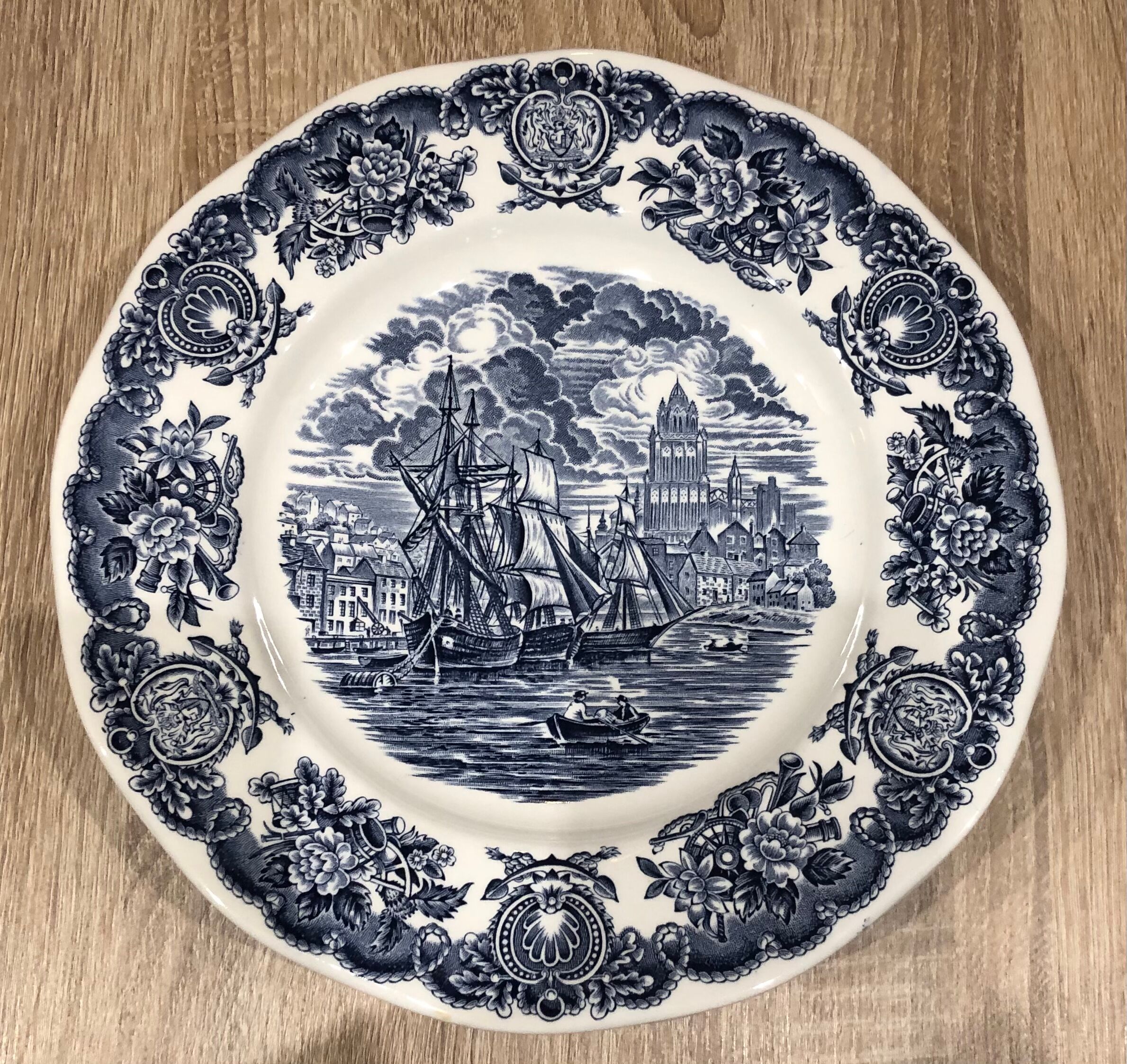 6-plate Serving Enoch Wedgwood