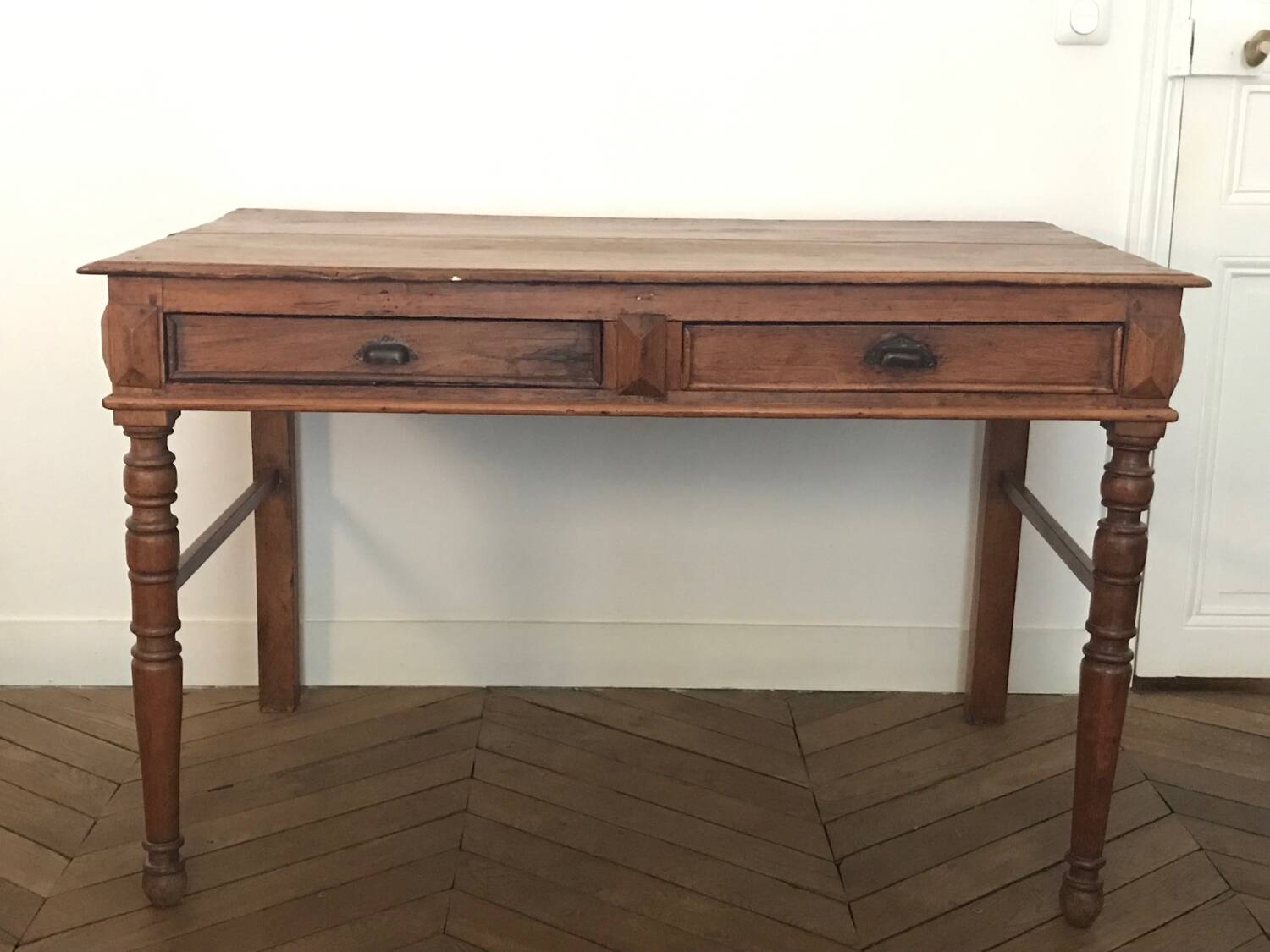 Bureau en bois tropical