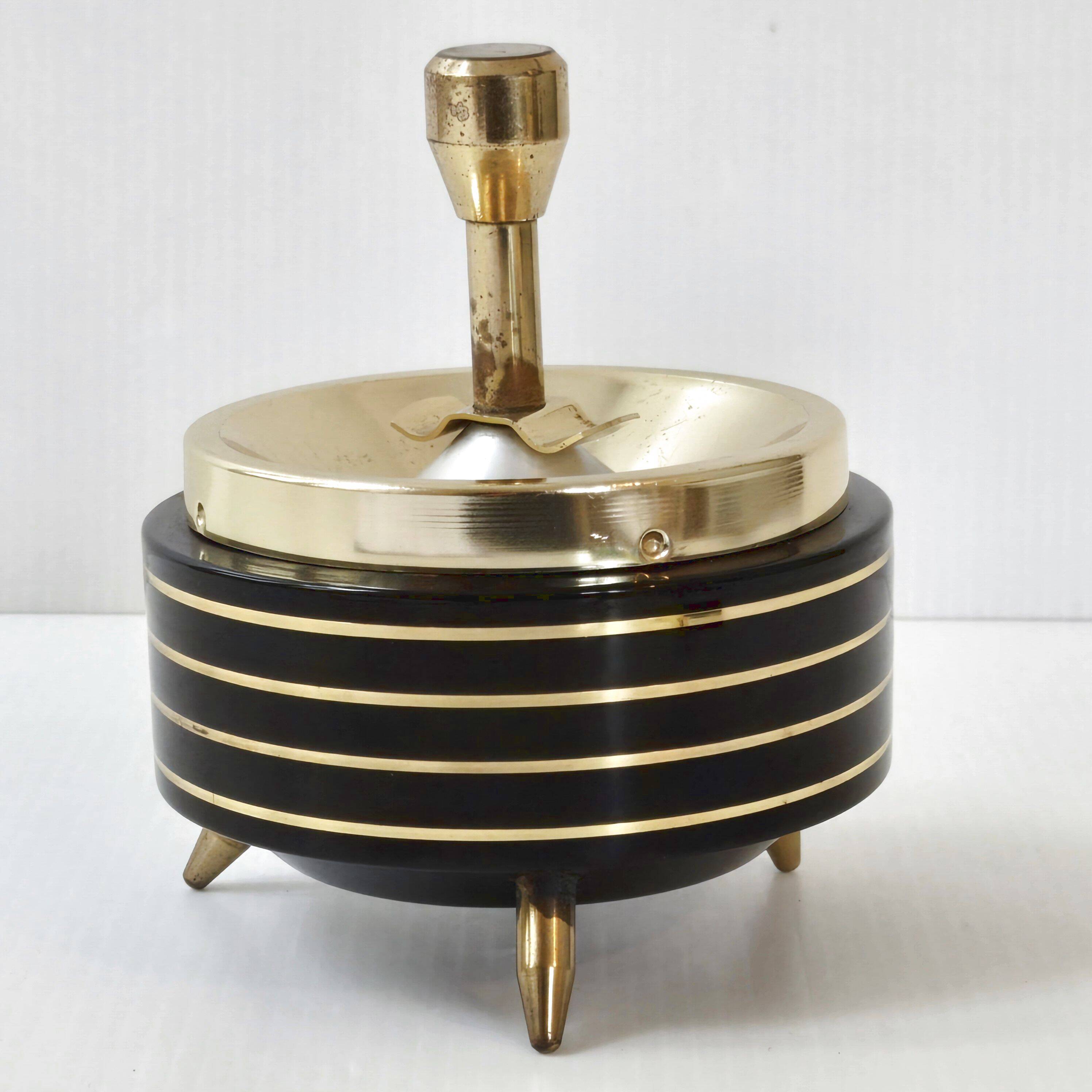 Vintage 1950s tripod ashtray