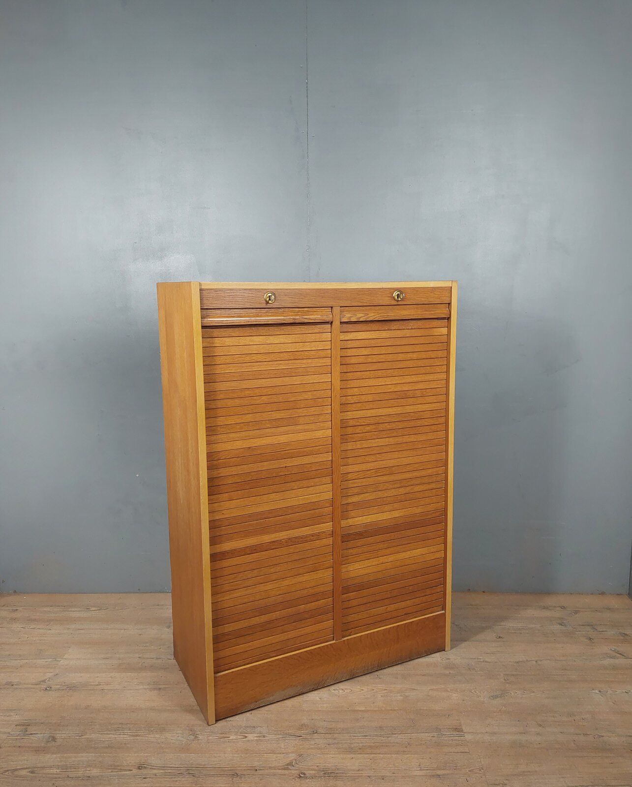 Double curtain binder