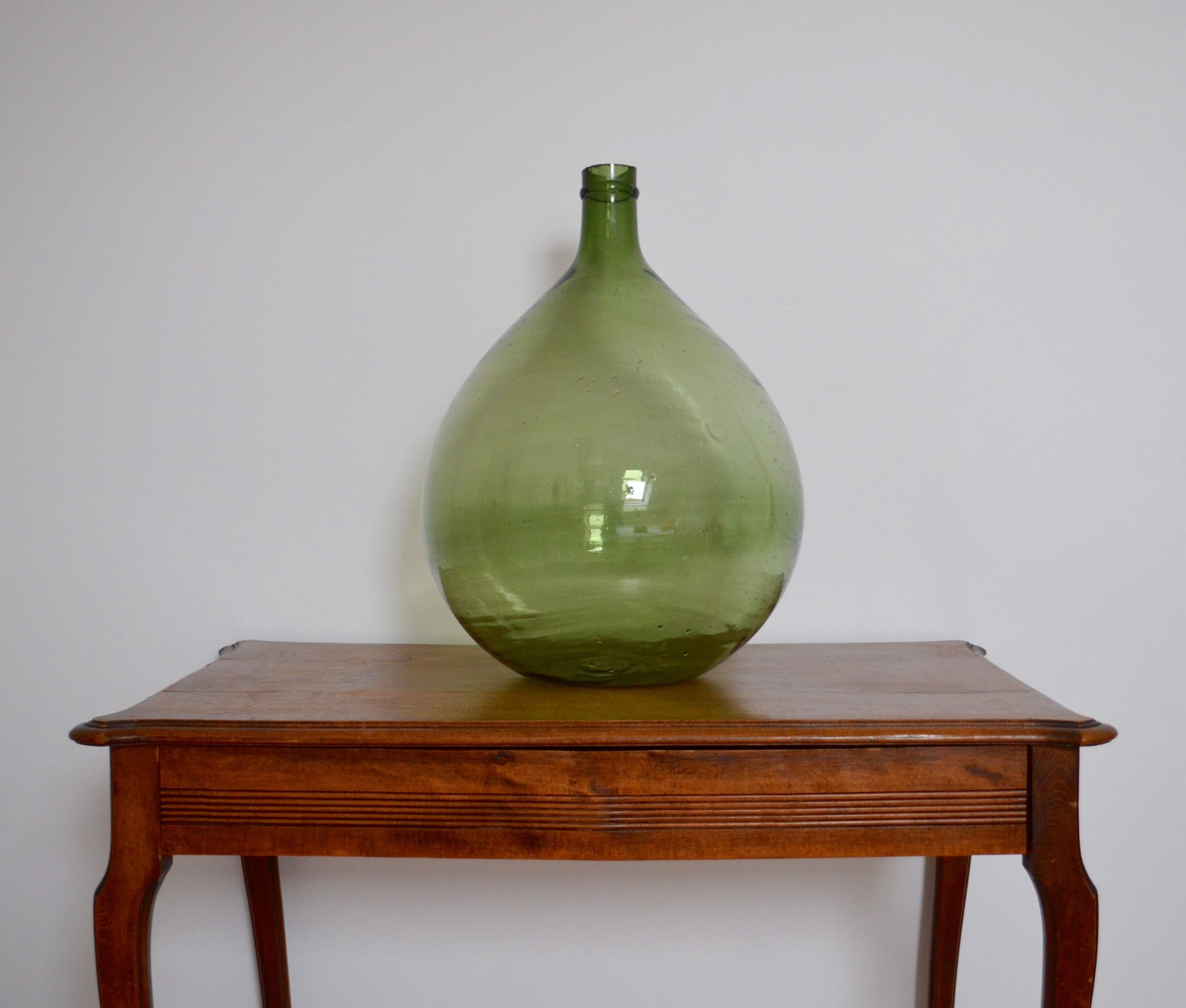 Elongated demijohn 30L