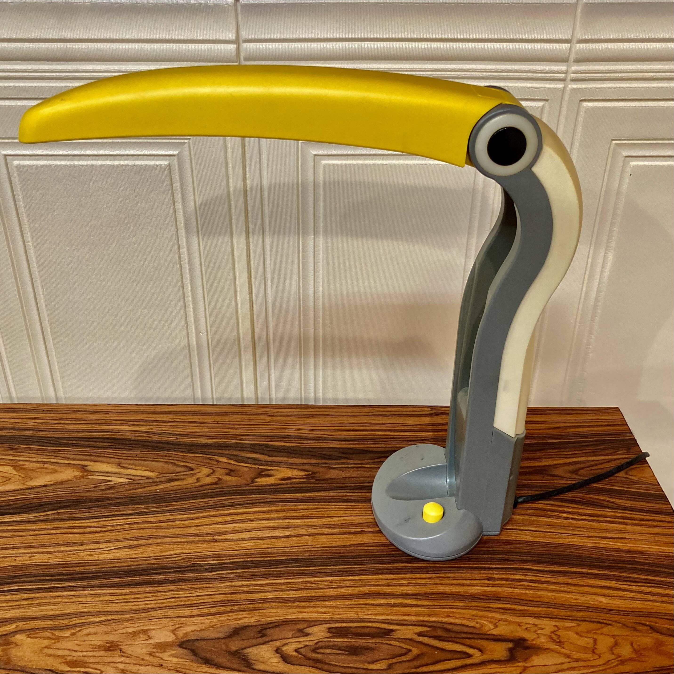 LARGE TOUCAN DESIGN LAMP 1980.