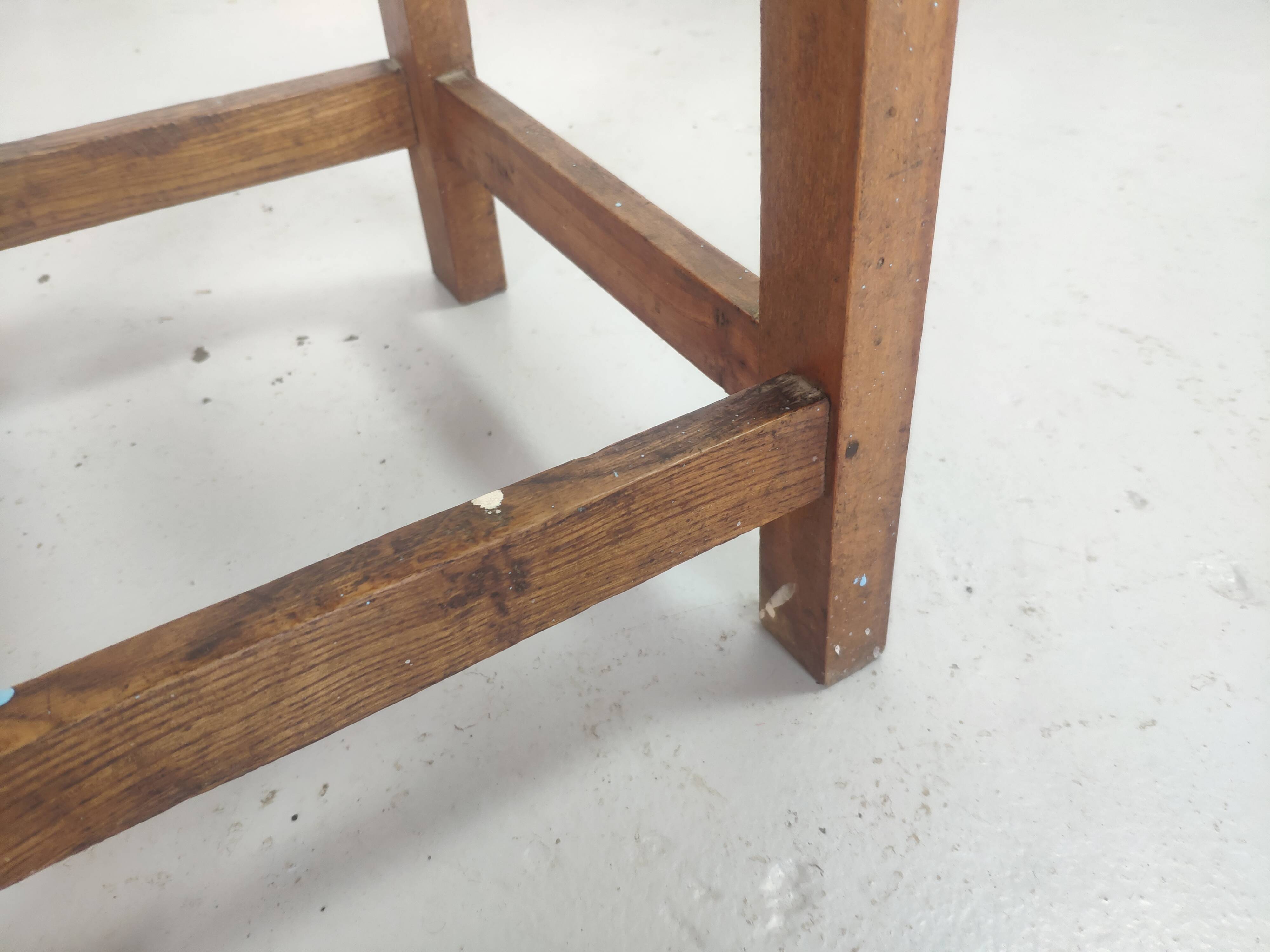 Tabouret vintage en bois