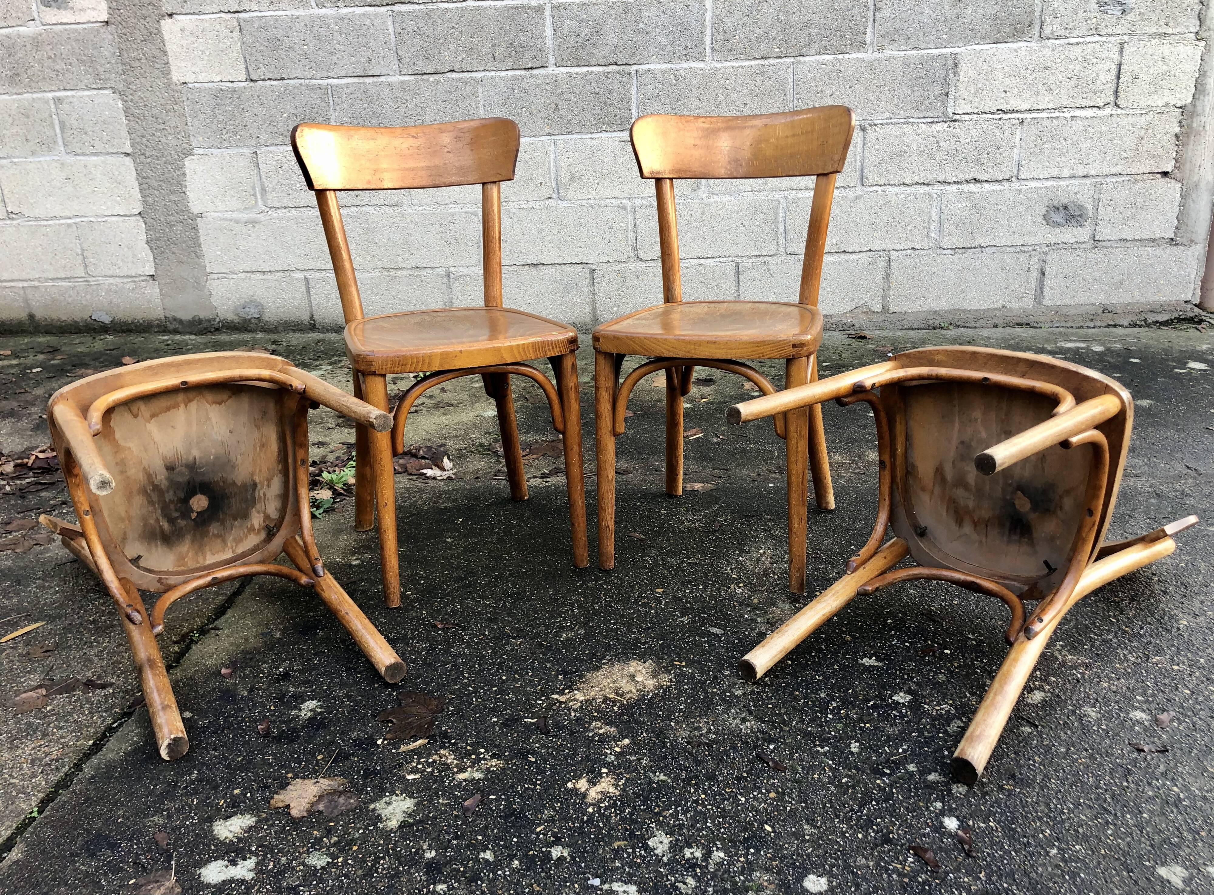 Lot of 4 vintage bistro chairs