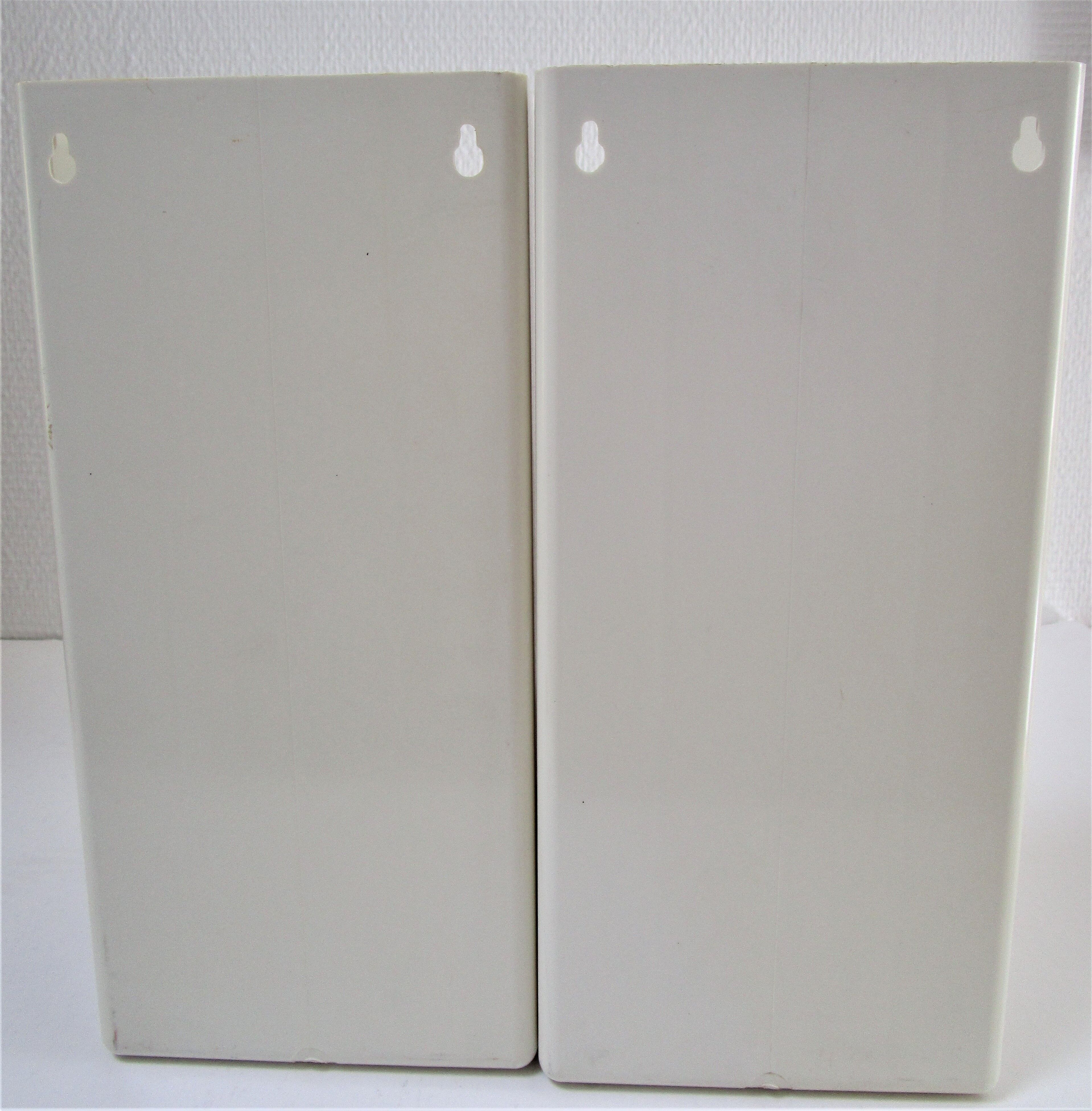 Pair of range white vinyl records vintage 70s