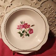 Plat creux en faience l Amandinoise