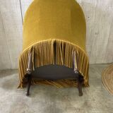 Velvet toad armchair